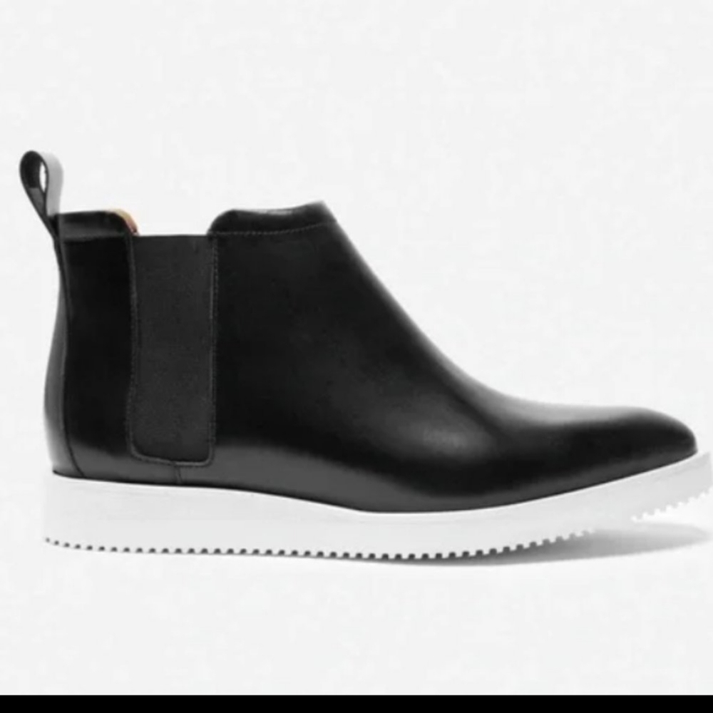 EVERLANE The Street Ankle Boot